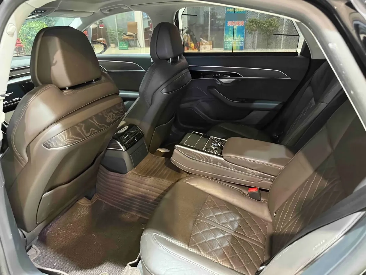 2021 Audi A8 3.0T 286HP V6 8AT,autocango,china used car exporter,china ev exporter,chinese used car exporter,chinese used ev exporter