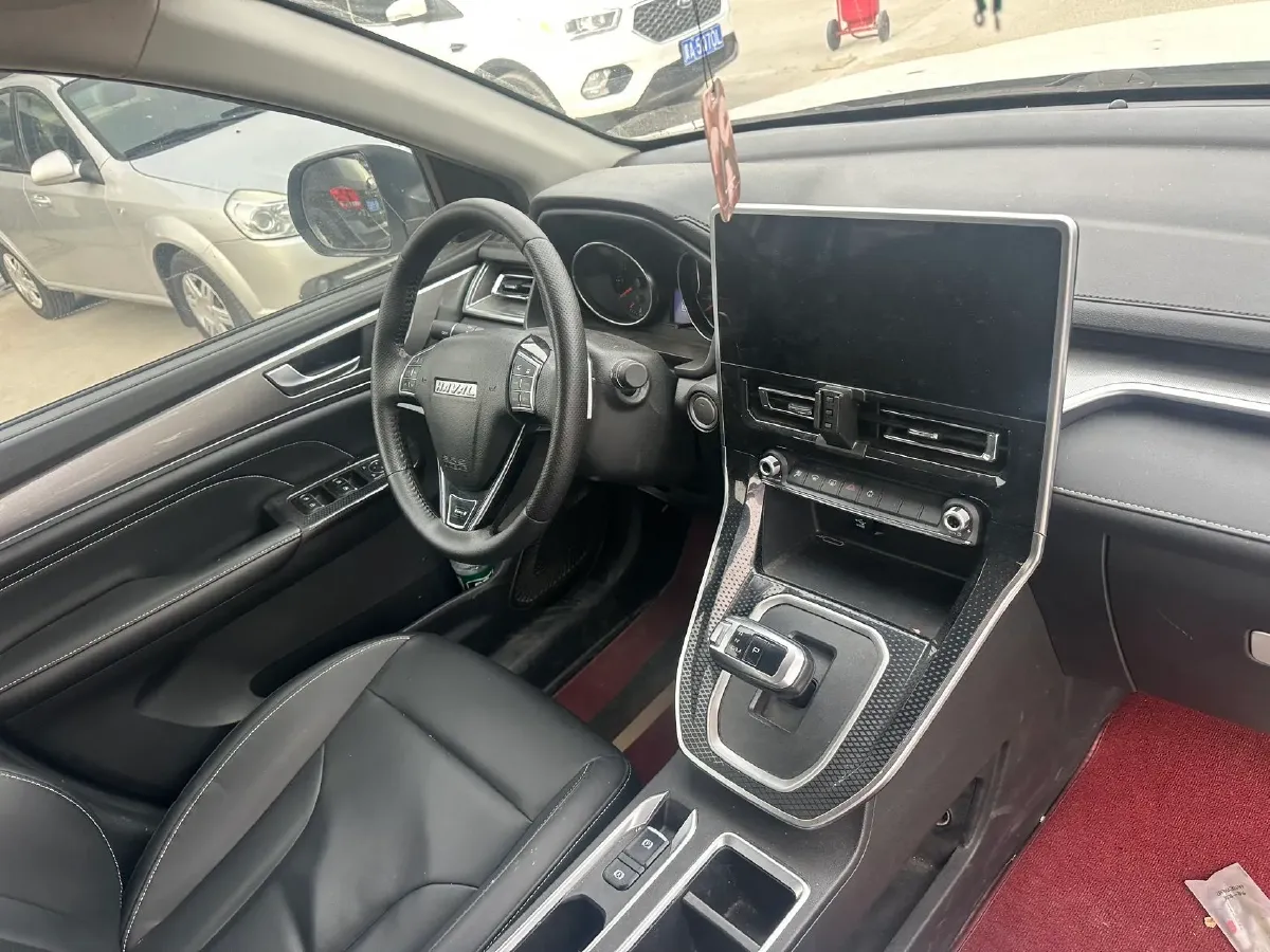 2021 Haval M6 1.5T 150HP L4 7DCT,autocango,china used car exporter,china ev exporter,chinese used car exporter,chinese used ev exporter