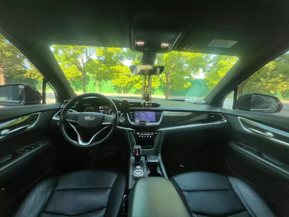2020 Cadillac XT6 2.0T 237HP L4 9AT,autocango,china used car exporter,china ev exporter,chinese used car exporter,chinese used ev exporter