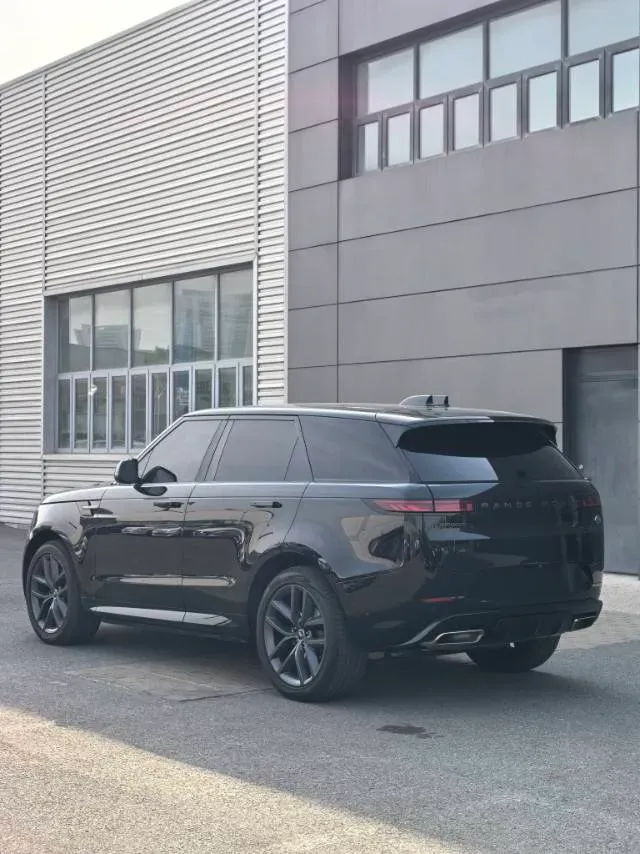 2024 Land Rover Range Rover Sport 3.0T 400HP L6 8AT,autocango,china used car exporter,china ev exporter,chinese used car exporter,chinese used ev exporter