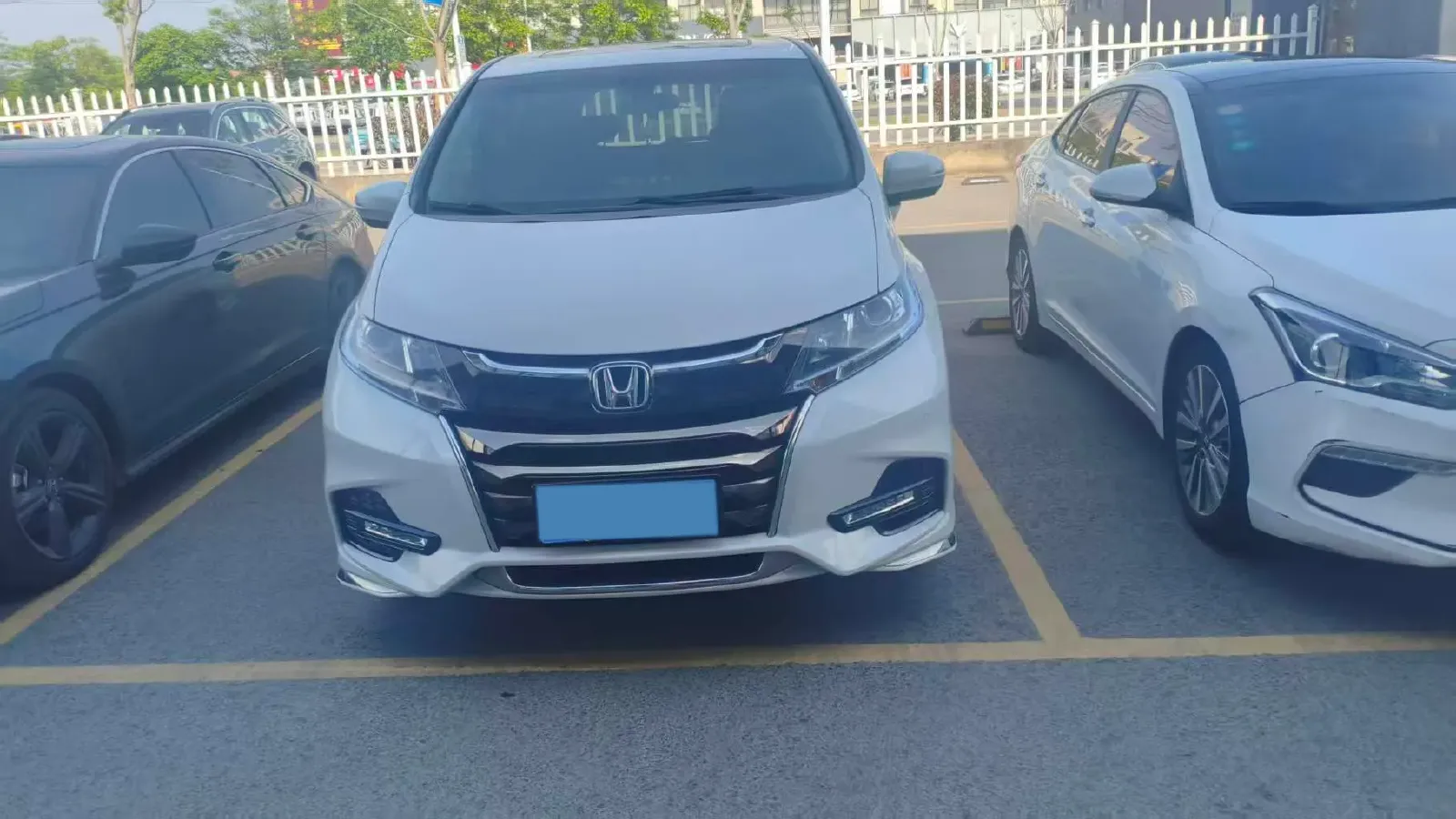2021 Honda Odyssey 2.0L 146HP L4 E-CVT Hybrid,autocango,china used car exporter,china ev exporter,chinese used car exporter,chinese used ev exporter