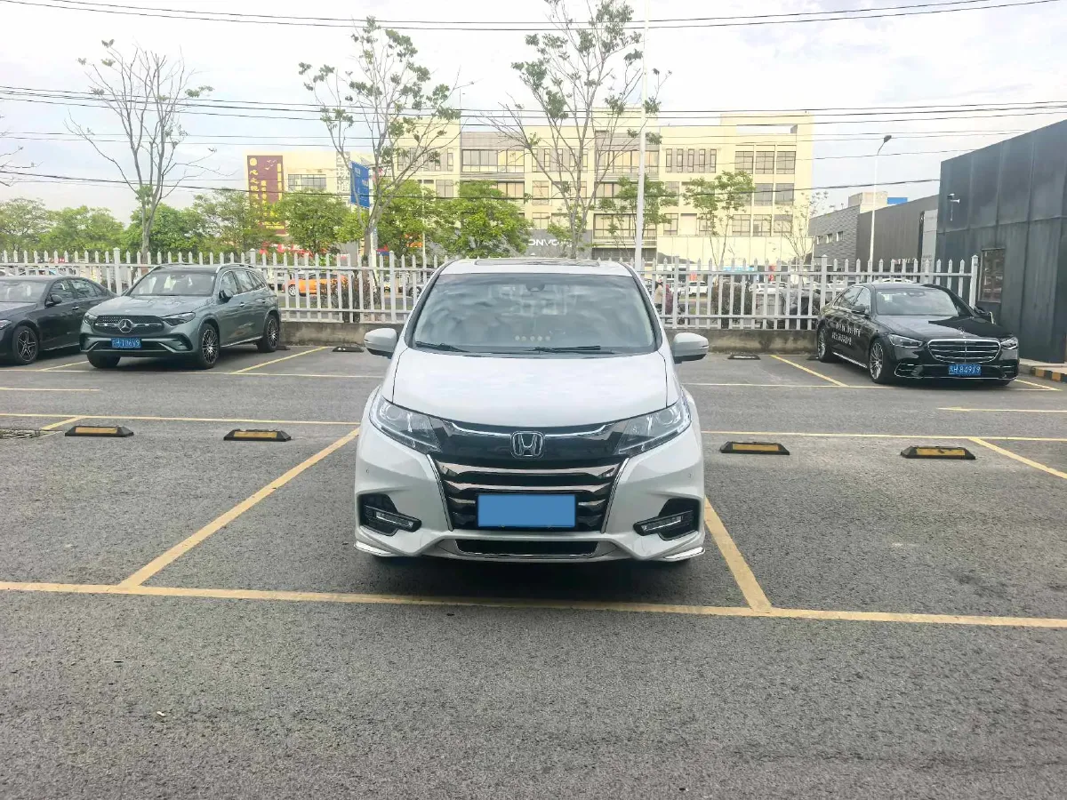 2021 Honda Odyssey 2.0L 146HP L4 E-CVT Hybrid,autocango,china used car exporter,china ev exporter,chinese used car exporter,chinese used ev exporter