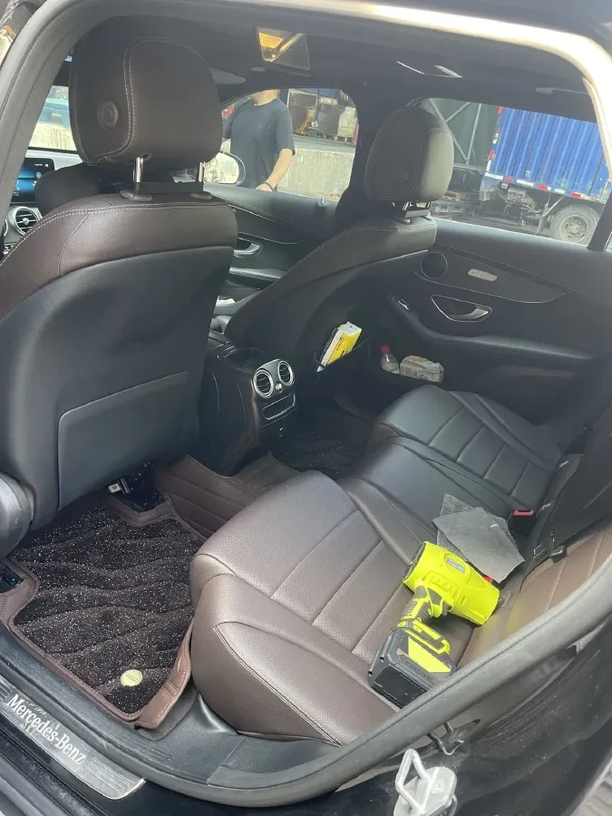 2021 Mercedes-Benz GLC Class 2.0T 197HP L4 9AT,autocango,china used car exporter,china ev exporter,chinese used car exporter,chinese used ev exporter