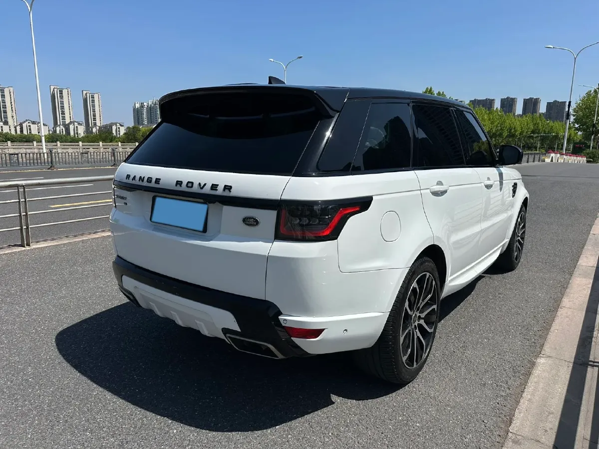 2022 Land Rover Range Rover Sport 3.0T 360HP L6 8AT,autocango,china used car exporter,china ev exporter,chinese used car exporter,chinese used ev exporter