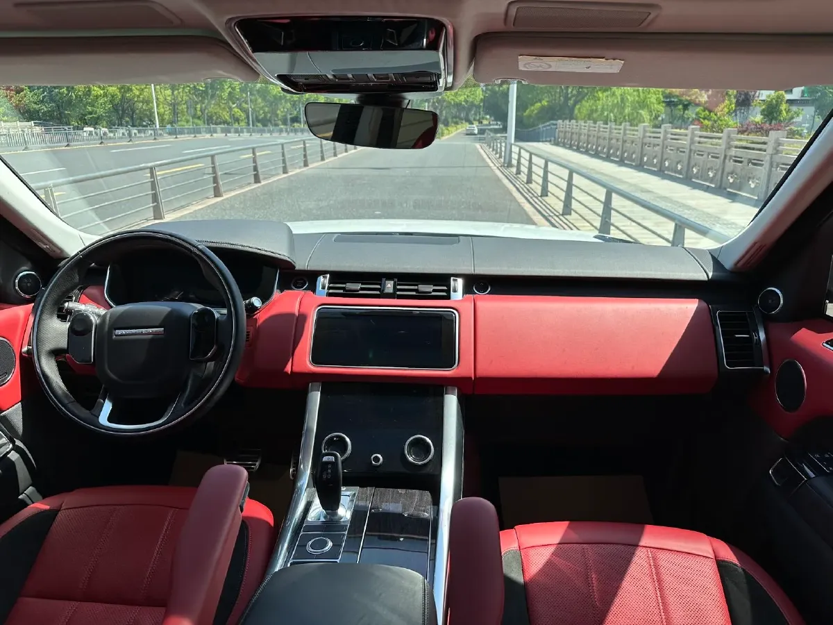 2022 Land Rover Range Rover Sport 3.0T 360HP L6 8AT,autocango,china used car exporter,china ev exporter,chinese used car exporter,chinese used ev exporter