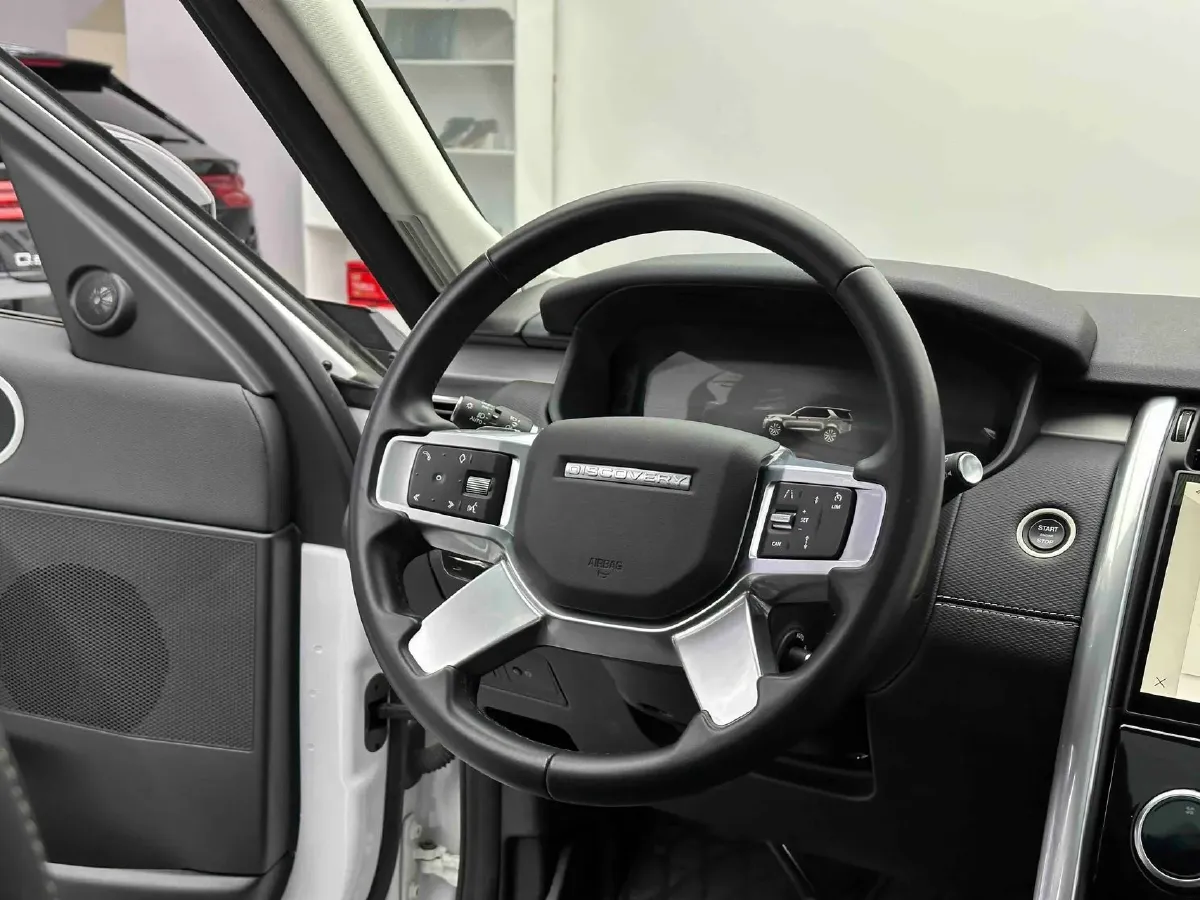 2024 Land Rover Discovery 3.0T 360HP L6 8AT,autocango,china used car exporter,china ev exporter,chinese used car exporter,chinese used ev exporter