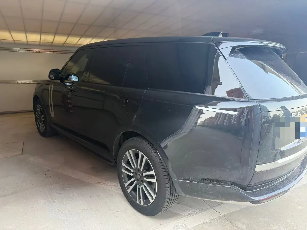 2024 Land Rover Range Rover 3.0T 400HP L6 8AT,autocango,china used car exporter,china ev exporter,chinese used car exporter,chinese used ev exporter