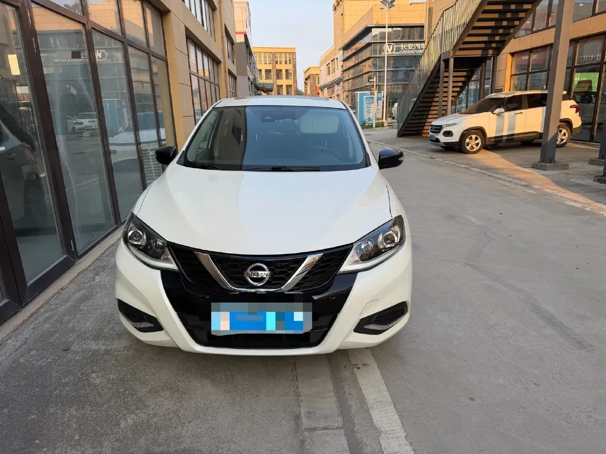 2023 Nissan Tiida 1.6L 122HP L4 CVT,autocango,china used car exporter,china ev exporter,chinese used car exporter,chinese used ev exporter