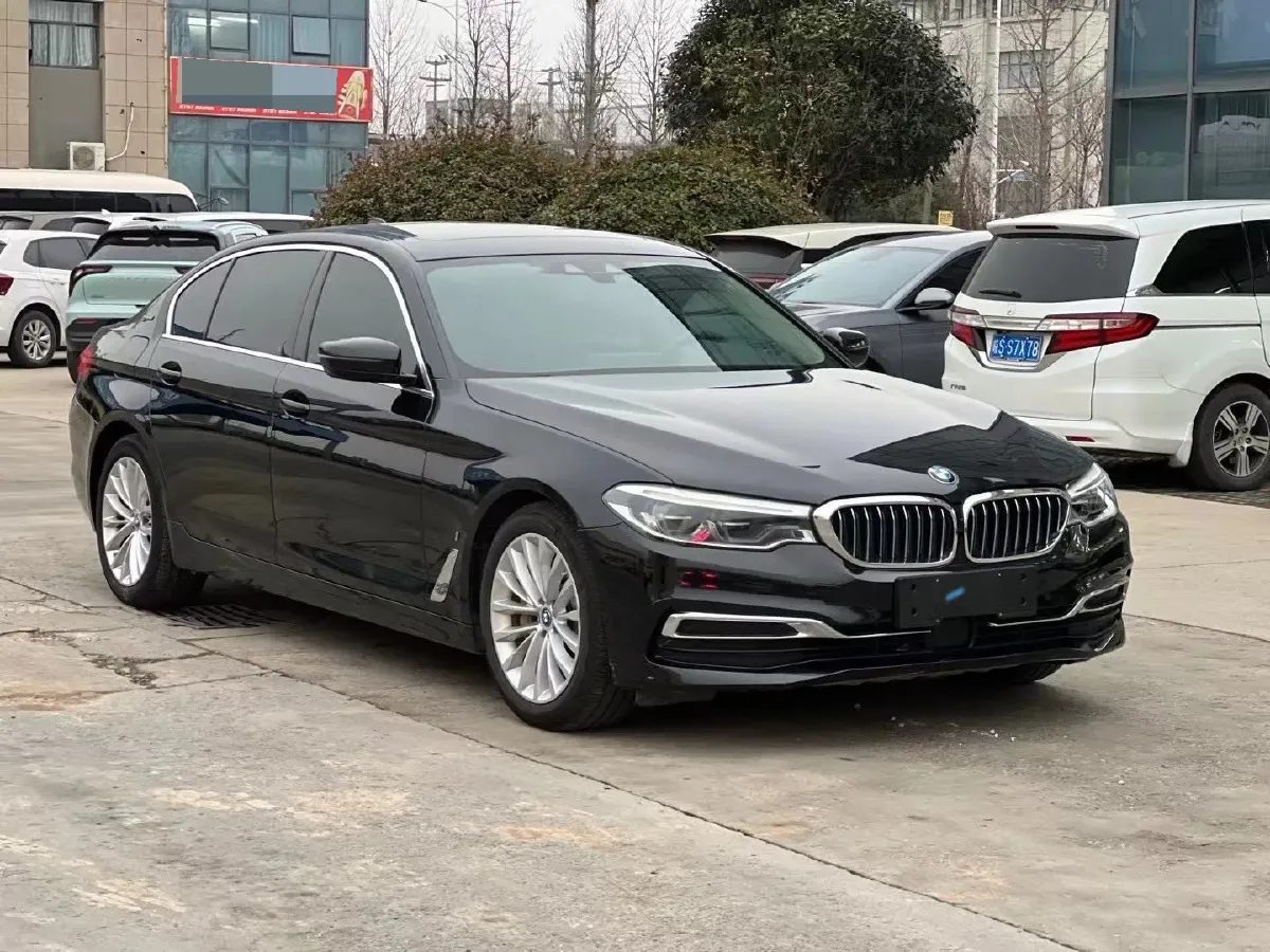 2020 BMW 5 Series 2.0T 184HP L4 8AT PHEV 17.7KWH,autocango,china used car exporter,china ev exporter,chinese used car exporter,chinese used ev exporter