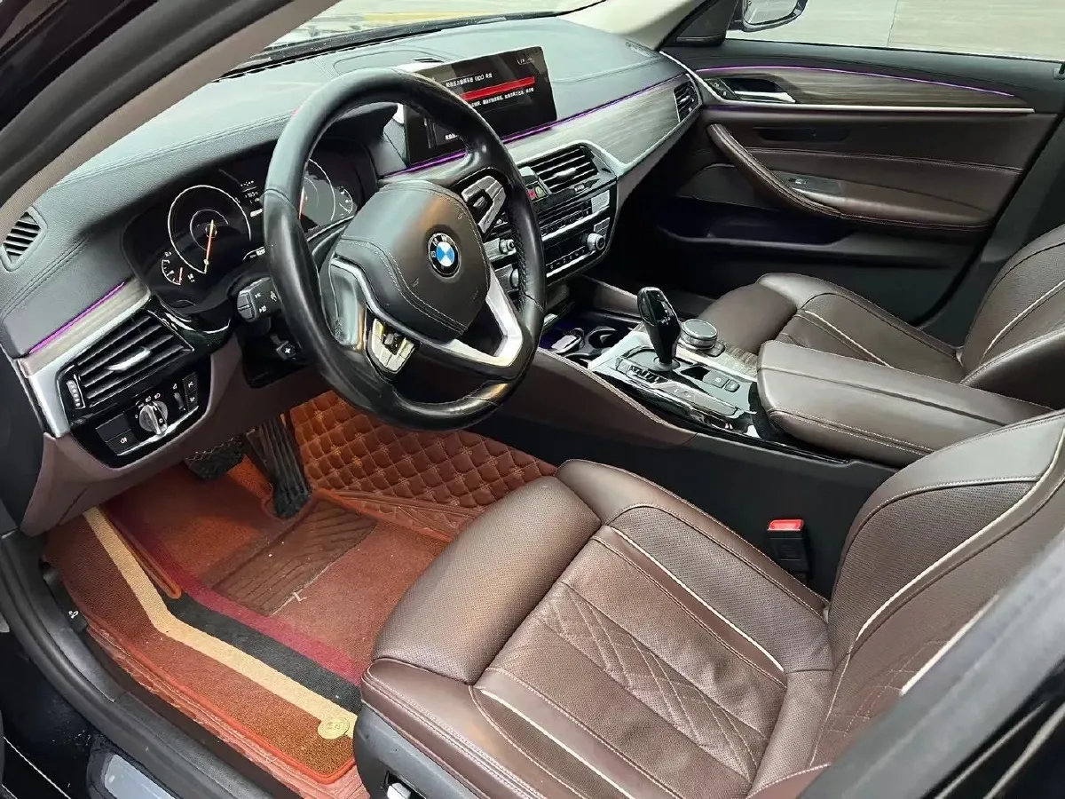2020 BMW 5 Series 2.0T 184HP L4 8AT PHEV 17.7KWH,autocango,china used car exporter,china ev exporter,chinese used car exporter,chinese used ev exporter