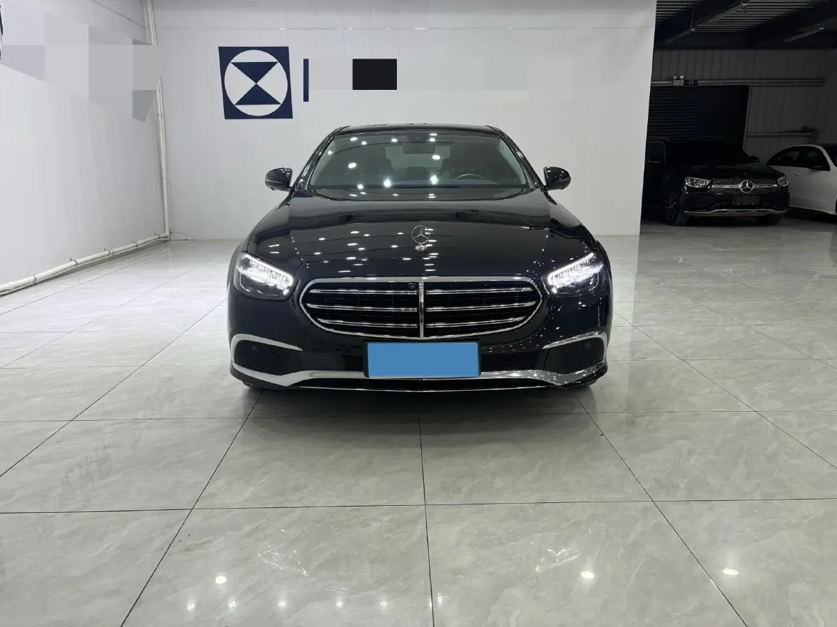2022 Mercedes-Benz E Class 2.0T 211HP L4 9AT PHEV 25.4KWH,autocango,china used car exporter,china ev exporter,chinese used car exporter,chinese used ev exporter
