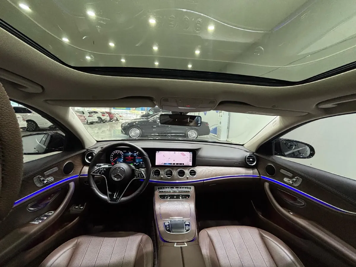 2022 Mercedes-Benz E Class 2.0T 211HP L4 9AT PHEV 25.4KWH,autocango,china used car exporter,china ev exporter,chinese used car exporter,chinese used ev exporter