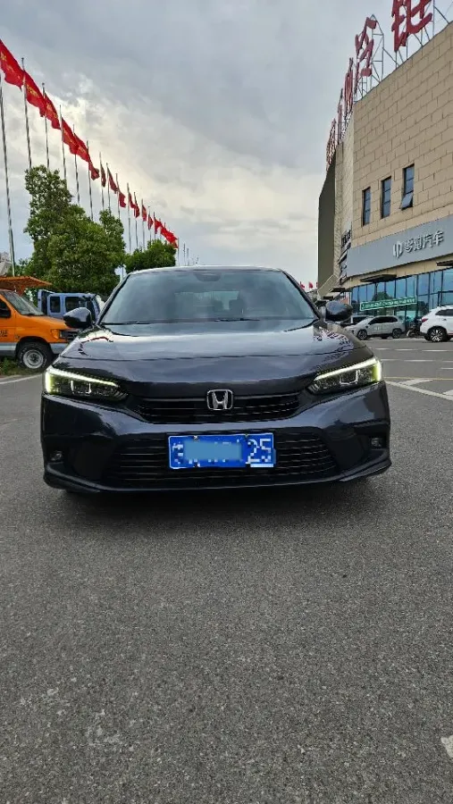 2023 Honda Civic 1.5T 182HP L4 CVT,autocango,china used car exporter,china ev exporter,chinese used car exporter,chinese used ev exporter