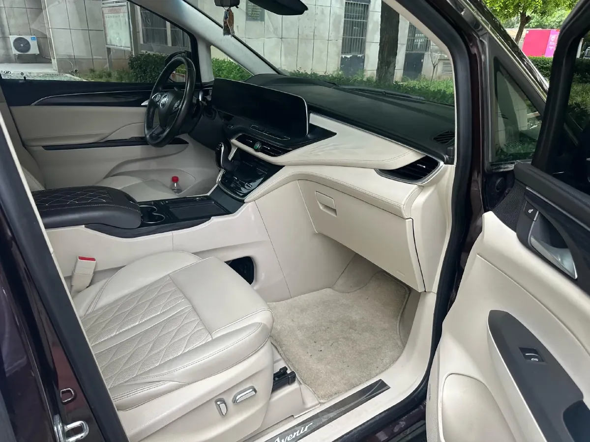 2021 Buick GL8 2.0T 237HP L4 9AT,autocango,china used car exporter,china ev exporter,chinese used car exporter,chinese used ev exporter