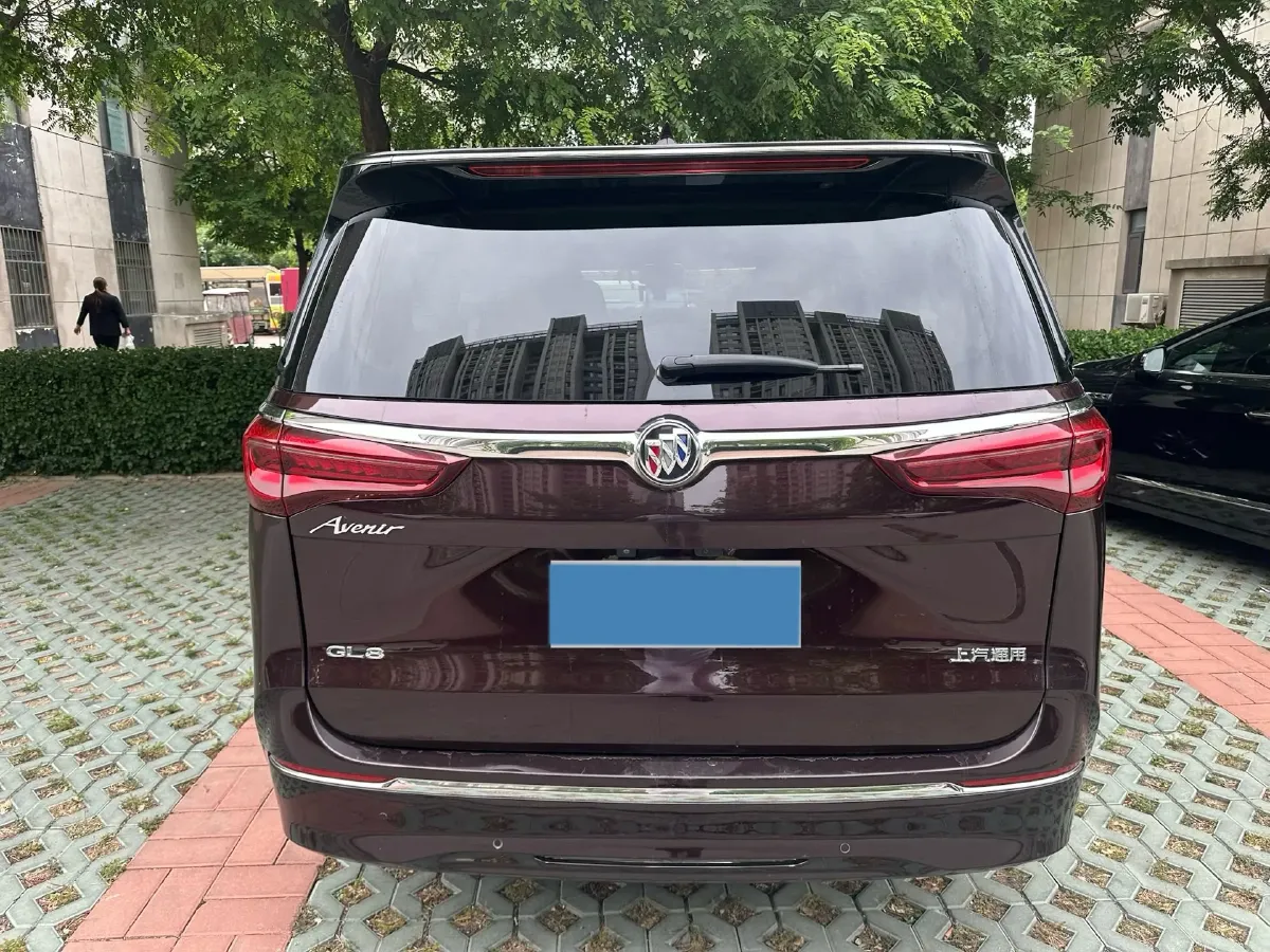 2021 Buick GL8 2.0T 237HP L4 9AT,autocango,china used car exporter,china ev exporter,chinese used car exporter,chinese used ev exporter