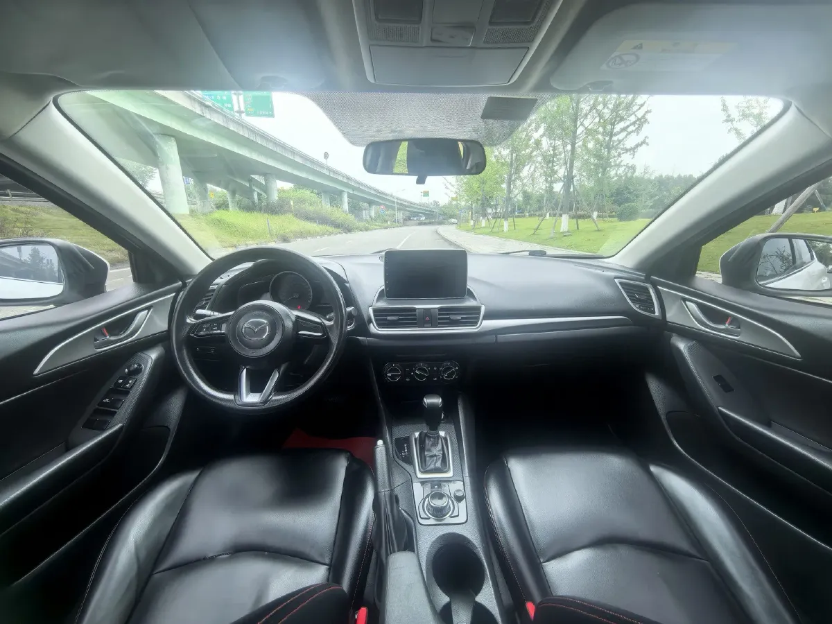 2017 Mazda 3 Axela 1.5L 117HP L4 6AT,autocango,china used car exporter,china ev exporter,chinese used car exporter,chinese used ev exporter