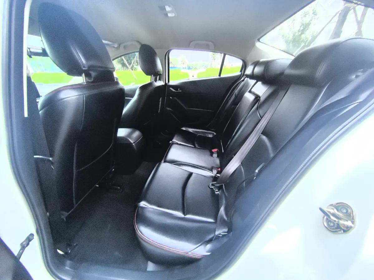2017 Mazda 3 Axela 1.5L 117HP L4 6AT,autocango,china used car exporter,china ev exporter,chinese used car exporter,chinese used ev exporter