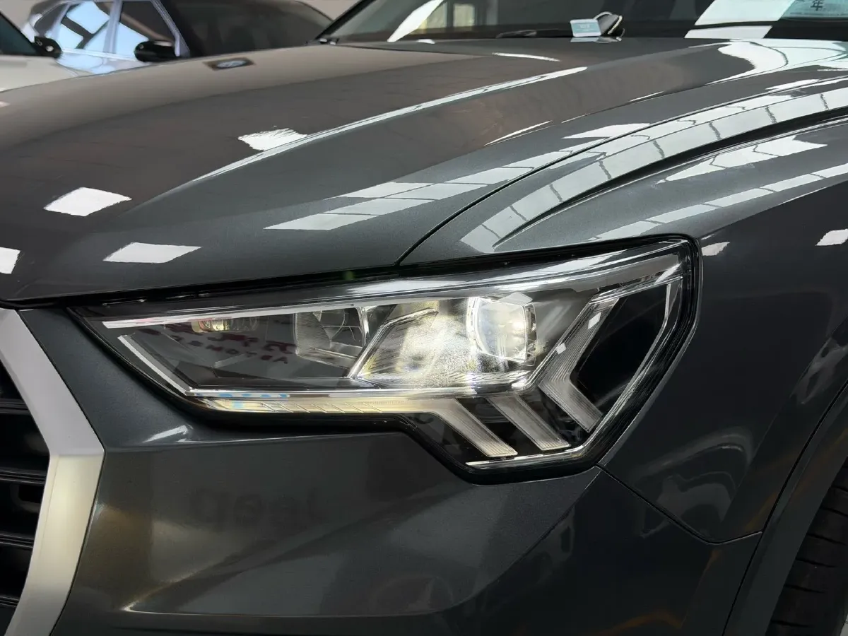 2021 Audi Q3 1.4T 150HP L4 7DCT,autocango,china used car exporter,china ev exporter,chinese used car exporter,chinese used ev exporter