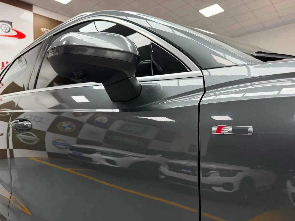 2021 Audi Q3 1.4T 150HP L4 7DCT,autocango,china used car exporter,china ev exporter,chinese used car exporter,chinese used ev exporter