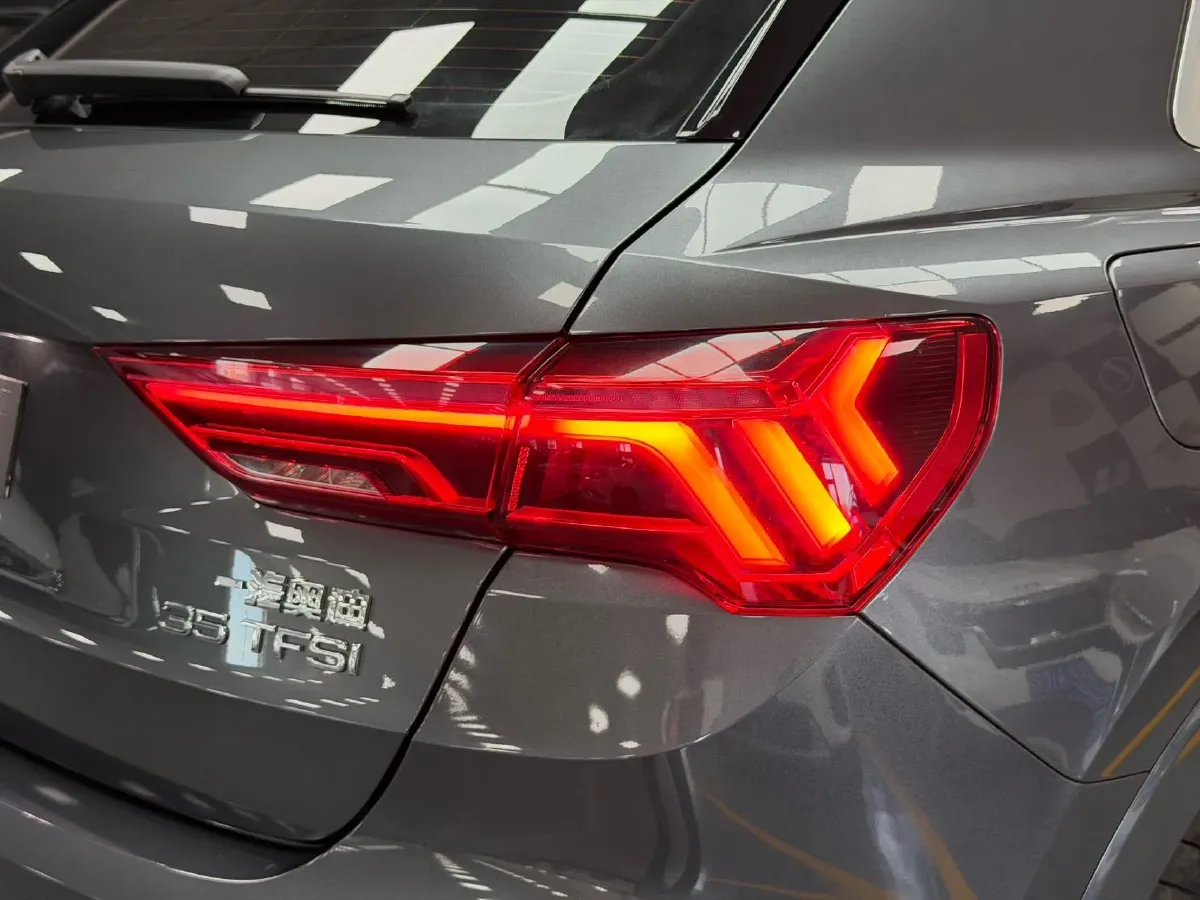 2021 Audi Q3 1.4T 150HP L4 7DCT,autocango,china used car exporter,china ev exporter,chinese used car exporter,chinese used ev exporter