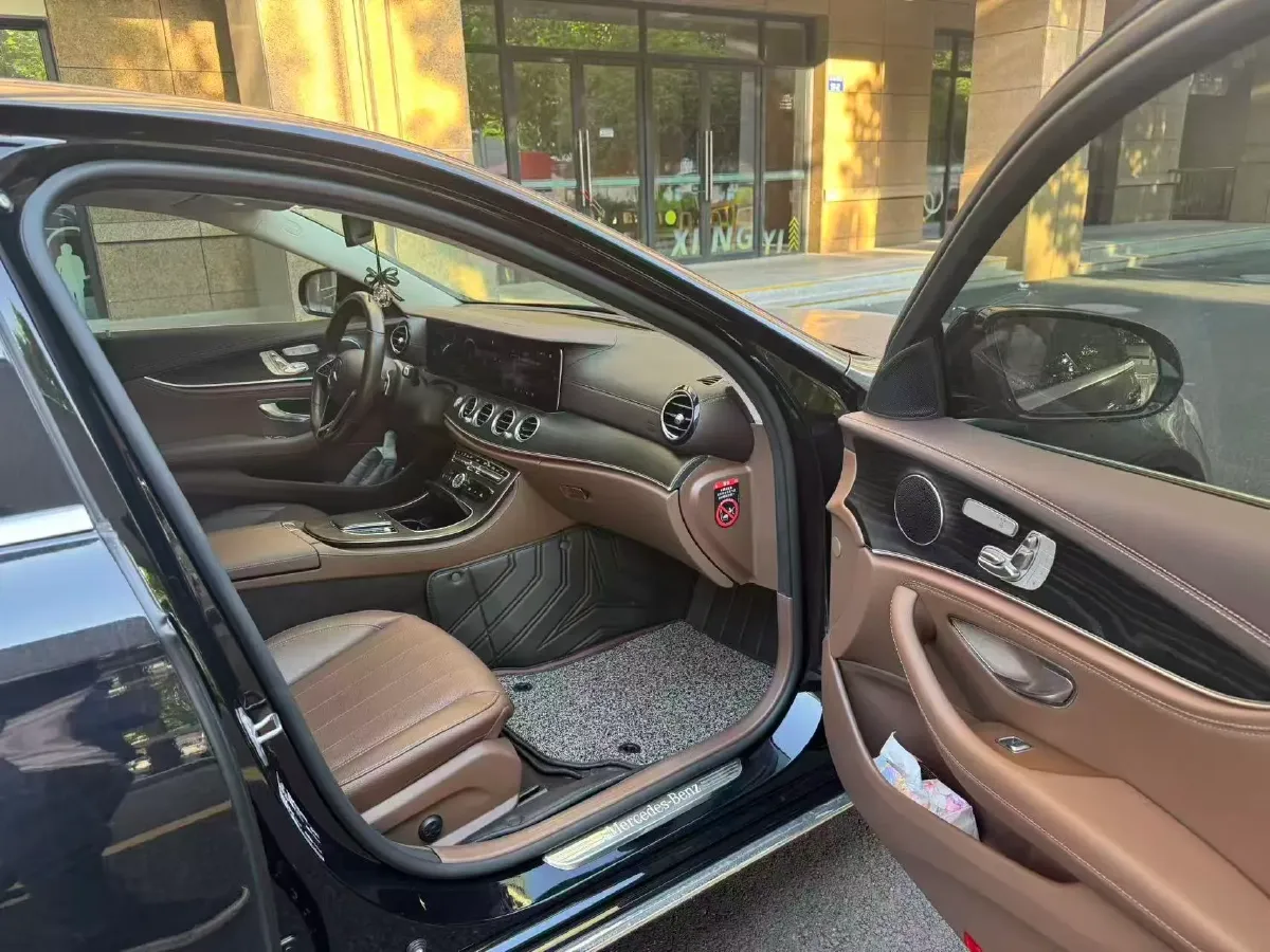 2023 Mercedes-Benz E Class 2.0T 258HP L4 9AT,autocango,china used car exporter,china ev exporter,chinese used car exporter,chinese used ev exporter
