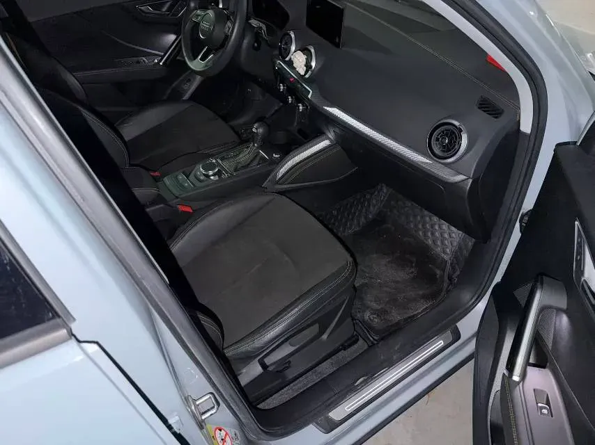 2022 Audi Q2L e-tron BEV 44.1KWH,autocango,china used car exporter,china ev exporter,chinese used car exporter,chinese used ev exporter
