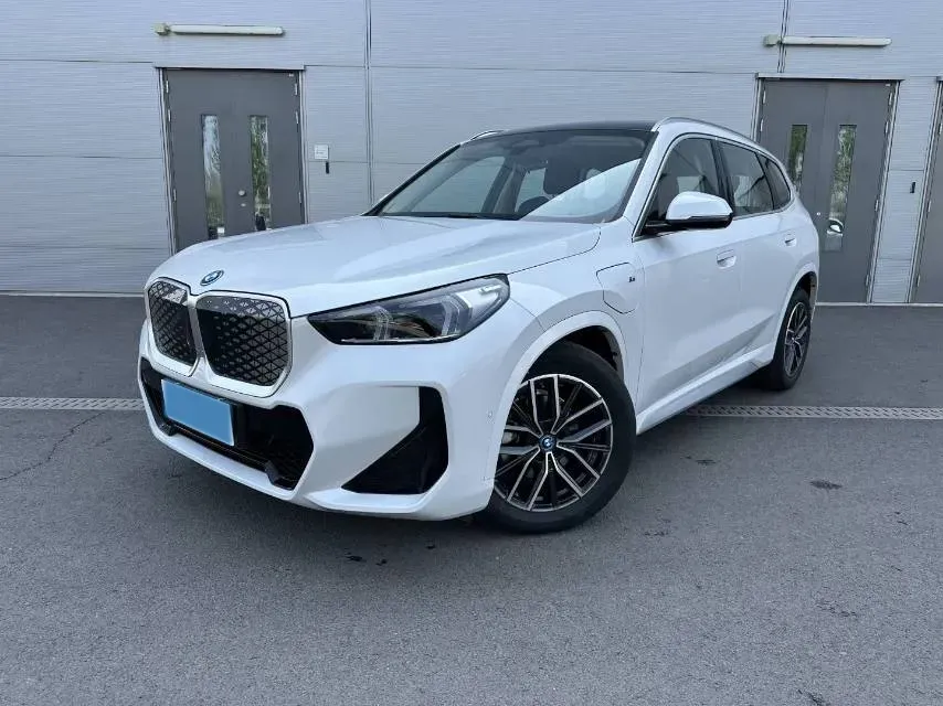 2025 Iveco 3.0T 179HP L4 8AT,autocango,china used car exporter,china ev exporter,chinese used car exporter,chinese used ev exporter