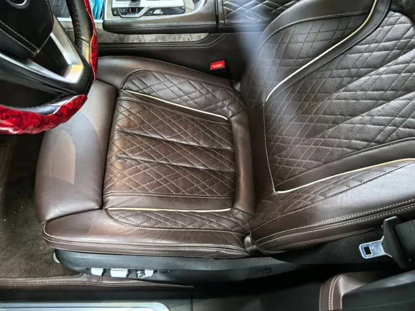 2021 BMW 7 Series 3.0T 340HP L6 8AT,autocango,china used car exporter,china ev exporter,chinese used car exporter,chinese used ev exporter
