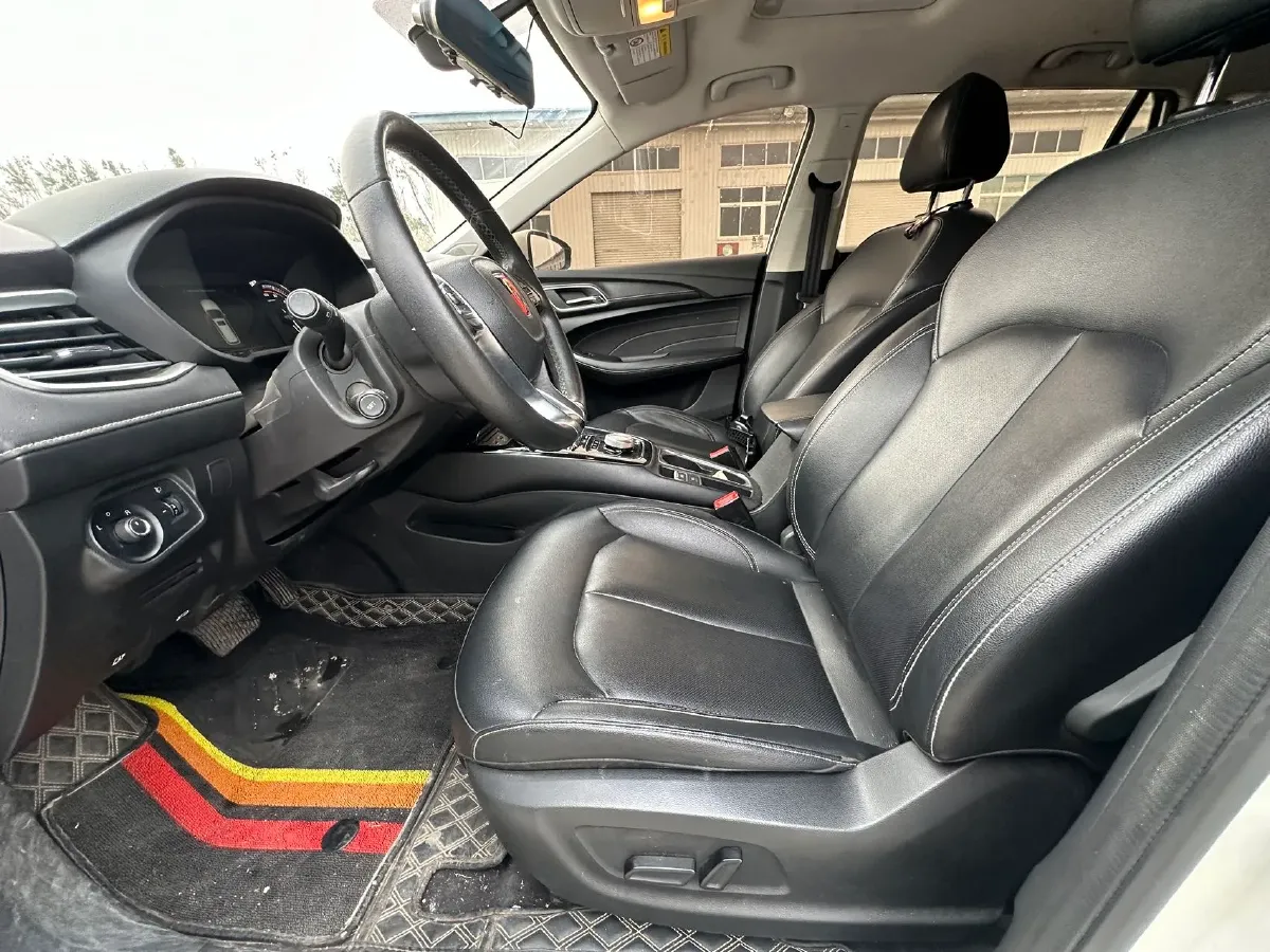 2018 Roewe Ei5 BEV 35KWH,autocango,china used car exporter,china ev exporter,chinese used car exporter,chinese used ev exporter