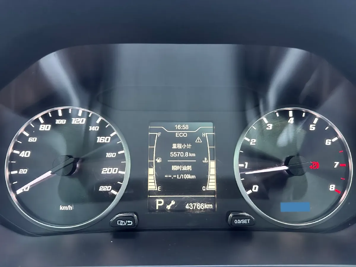 2022 Chery Tiggo 7 1.5T 156HP L4 CVT,autocango,china used car exporter,china ev exporter,chinese used car exporter,chinese used ev exporter
