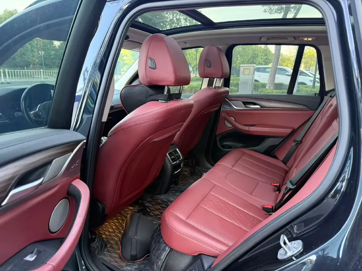 2022 BMW X3 2.0T 252HP L4 8AT,autocango,china used car exporter,china ev exporter,chinese used car exporter,chinese used ev exporter