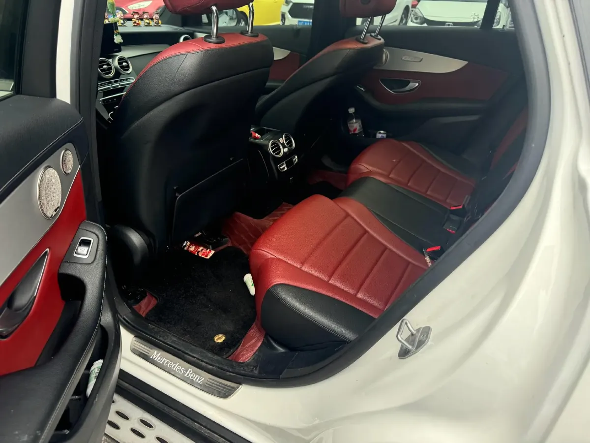 2021 Mercedes-Benz GLC Class 2.0T 258HP L4 9AT,autocango,china used car exporter,china ev exporter,chinese used car exporter,chinese used ev exporter