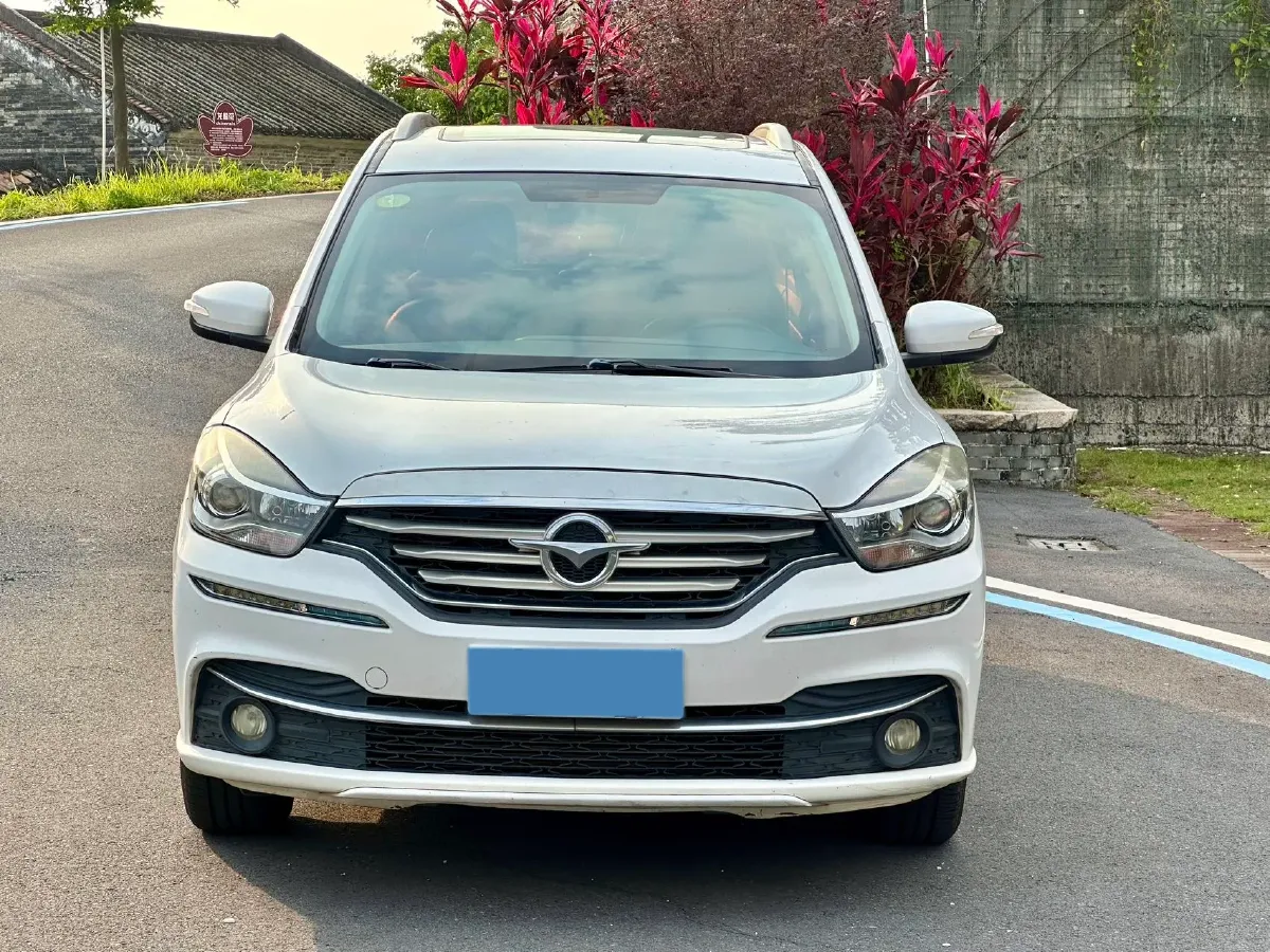 2017 HaiMa Family F7 1.5T 165HP L4 6AT,autocango,china used car exporter,china ev exporter,chinese used car exporter,chinese used ev exporter