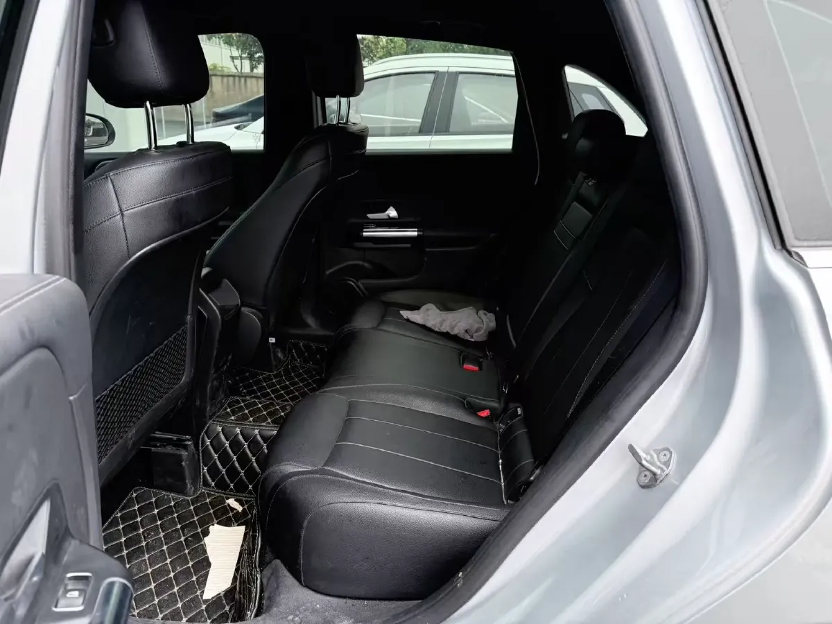 2020 Mercedes-Benz B Class 1.3T 163HP L4 7DCT,autocango,china used car exporter,china ev exporter,chinese used car exporter,chinese used ev exporter