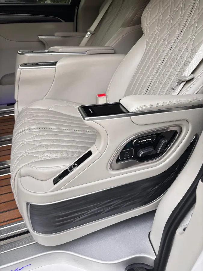 2020 Buick GL8 2.0T 237HP L4 9AT,autocango,china used car exporter,china ev exporter,chinese used car exporter,chinese used ev exporter