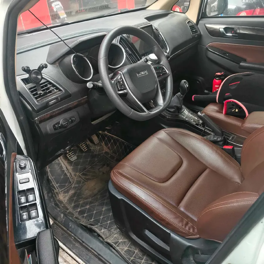 2017 LiFan XuanLang 1.8L 133HP L4 5MT,autocango,china used car exporter,china ev exporter,chinese used car exporter,chinese used ev exporter