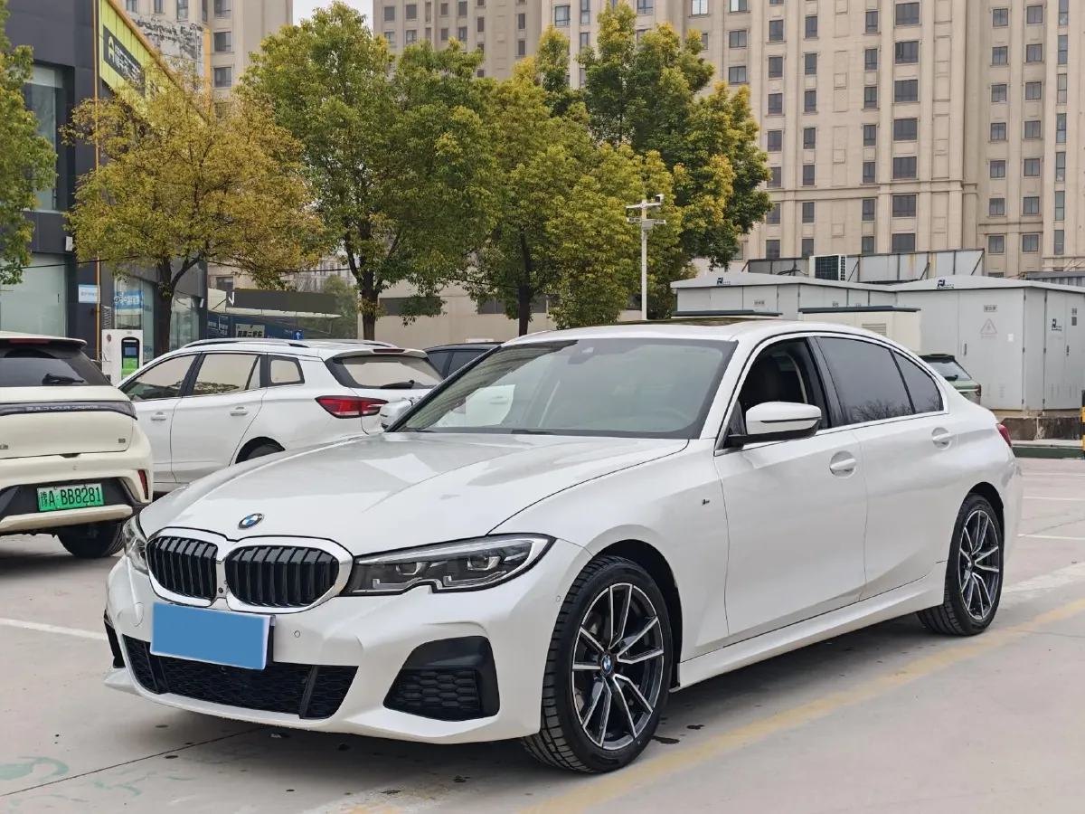 2021 BMW 3 Series 2.0T 184HP L4 8AT,autocango,china used car exporter,china ev exporter,chinese used car exporter,chinese used ev exporter