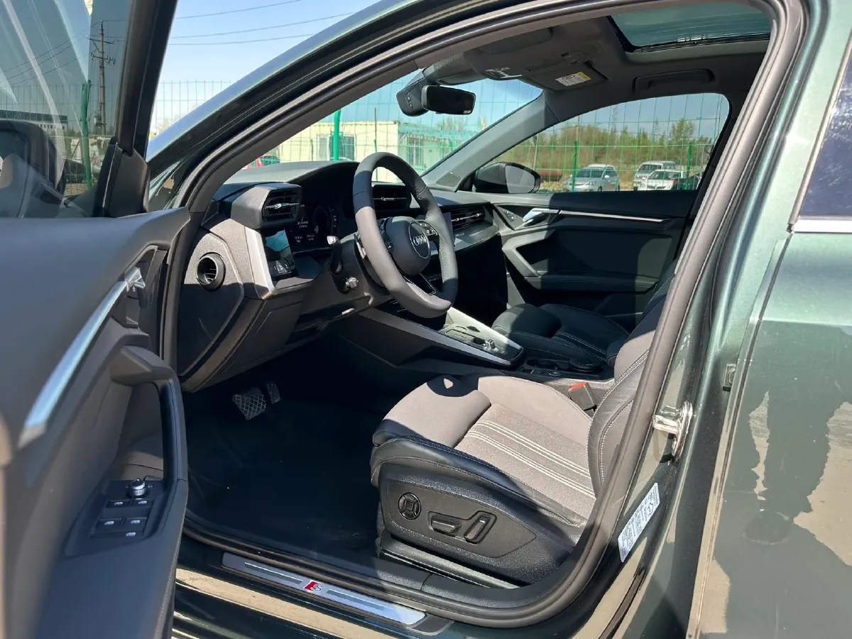 2023 Audi A3 1.4T 150HP L4 7DCT,autocango,china used car exporter,china ev exporter,chinese used car exporter,chinese used ev exporter