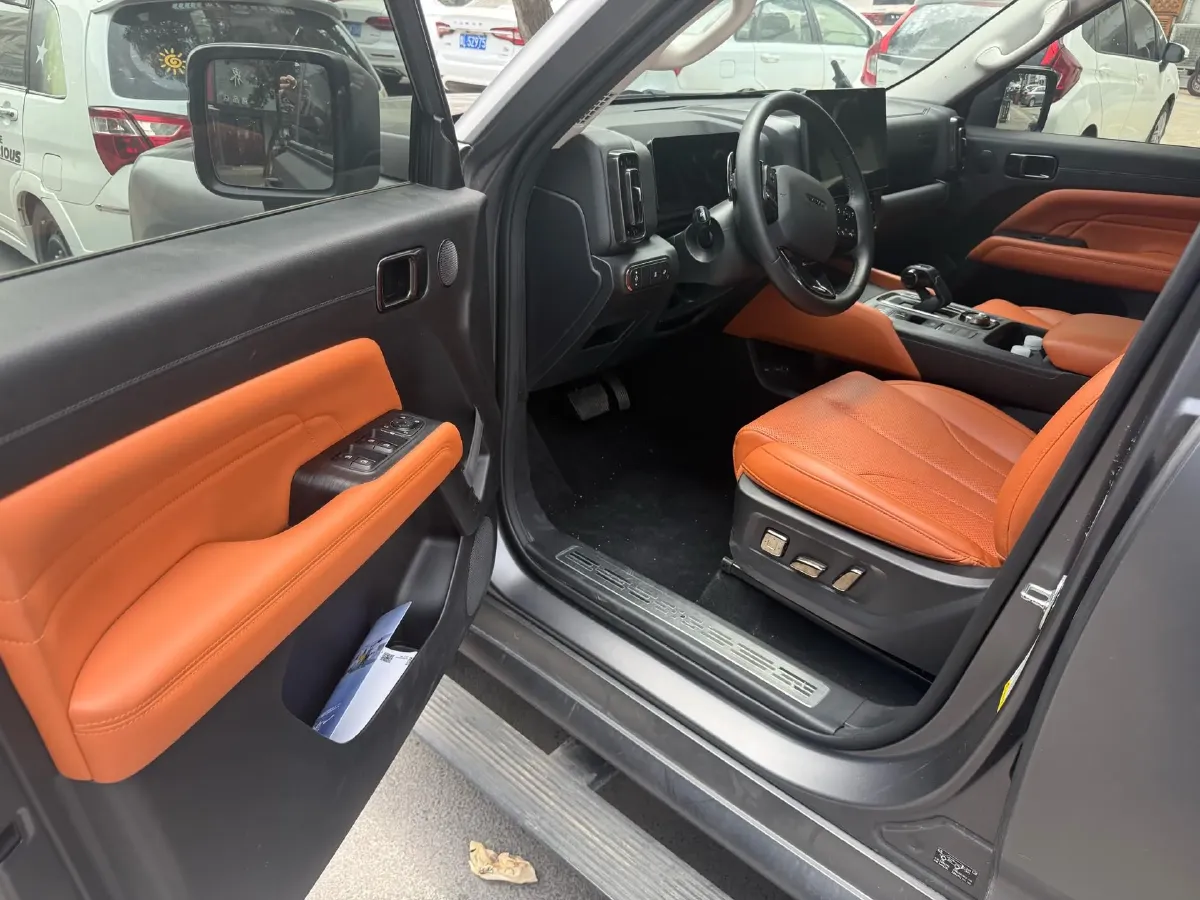 2024 Haval H9 2.0T 224HP L4 8AT,autocango,china used car exporter,china ev exporter,chinese used car exporter,chinese used ev exporter