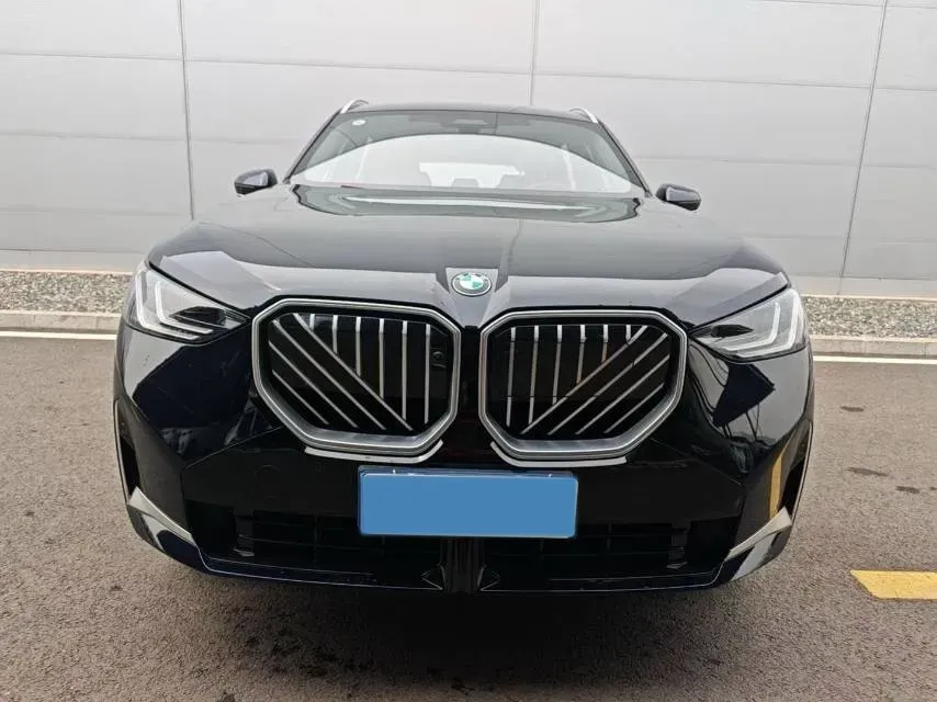 2025 BMW X3 2.0T 258HP L4 8AT,autocango,china used car exporter,china ev exporter,chinese used car exporter,chinese used ev exporter