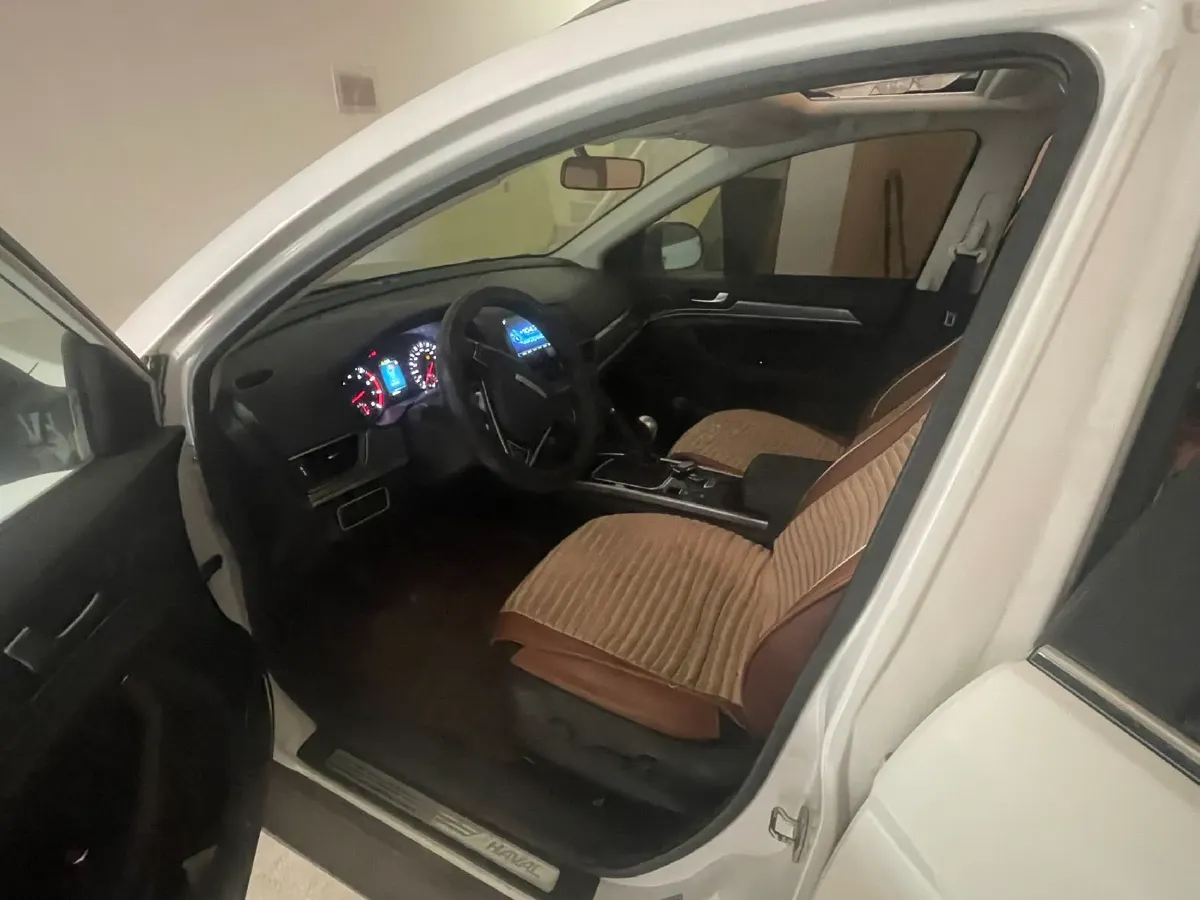 2018 Haval H6 1.5T 150HP L4 6MT,autocango,china used car exporter,china ev exporter,chinese used car exporter,chinese used ev exporter