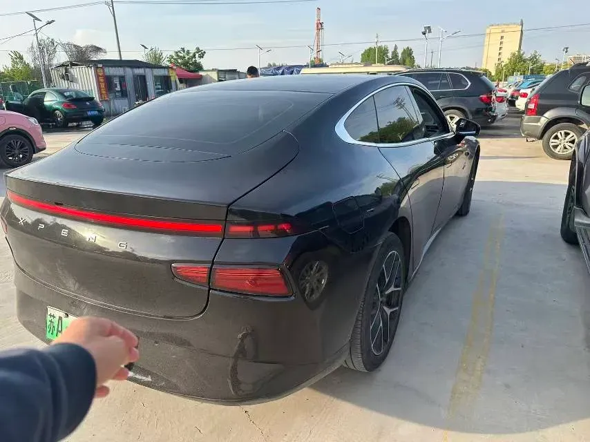 2023 Xpeng P7 BEV 86.2KWH,autocango,china used car exporter,china ev exporter,chinese used car exporter,chinese used ev exporter