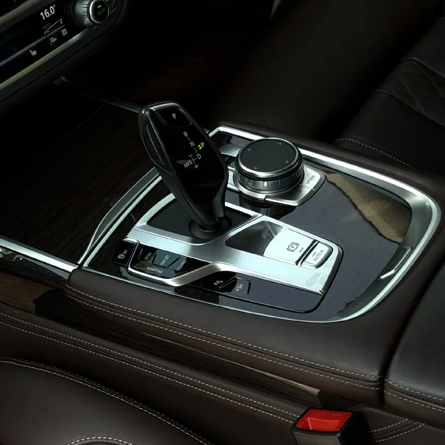 2019 BMW 7 Series 2.0T 265HP L4 8AT,autocango,china used car exporter,china ev exporter,chinese used car exporter,chinese used ev exporter