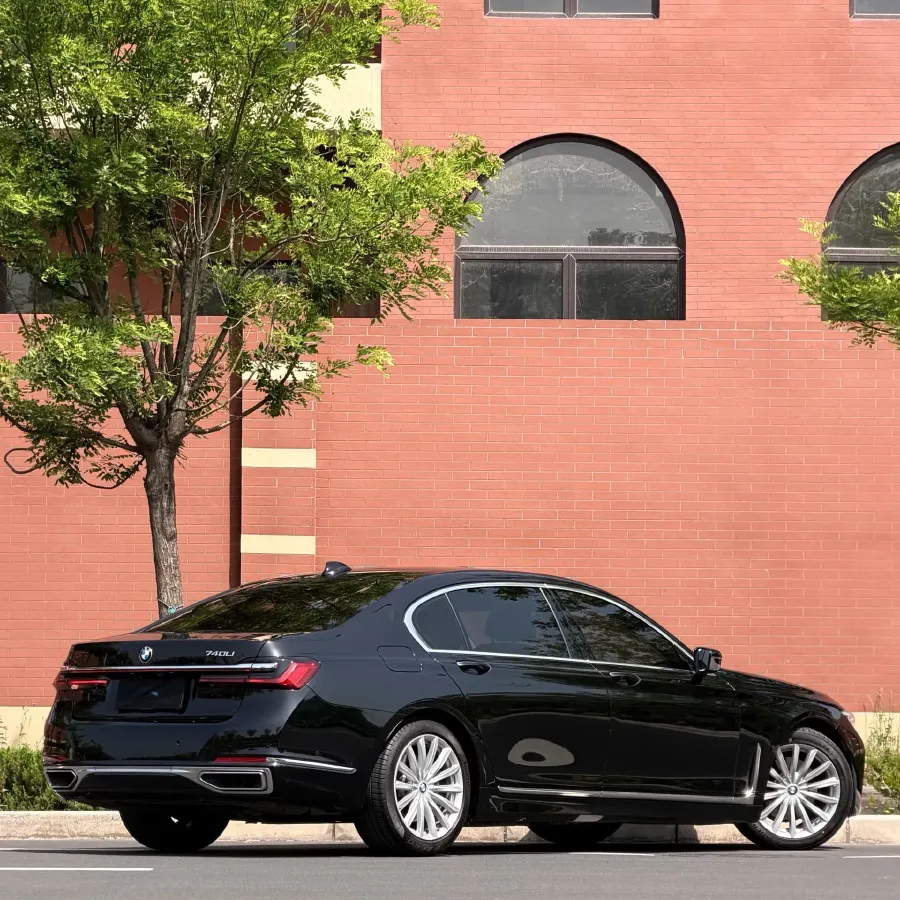 2019 BMW 7 Series 2.0T 265HP L4 8AT,autocango,china used car exporter,china ev exporter,chinese used car exporter,chinese used ev exporter