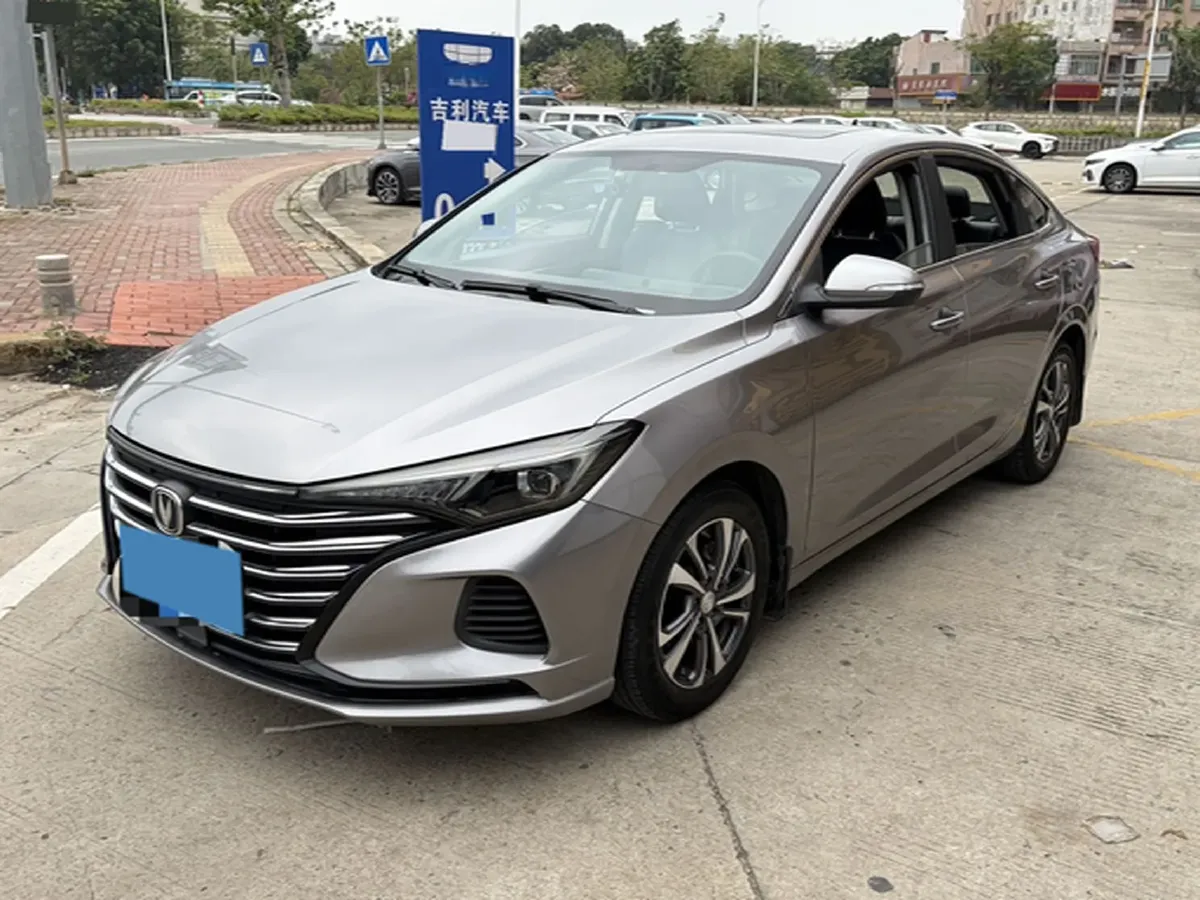 2021 ChangAn Eado 1.6L 128HP L4 CVT,autocango,china used car exporter,china ev exporter,chinese used car exporter,chinese used ev exporter