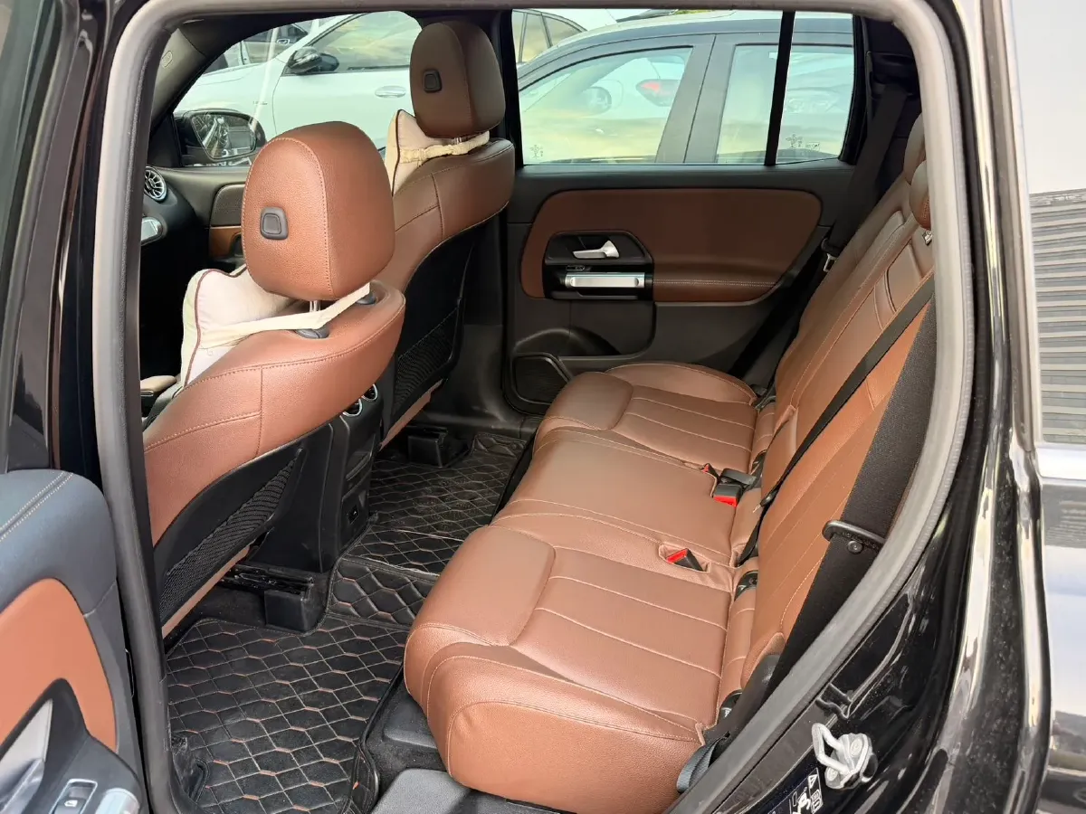 2022 Mercedes-Benz GLB Class 2.0T 190HP L4 8DCT,autocango,china used car exporter,china ev exporter,chinese used car exporter,chinese used ev exporter
