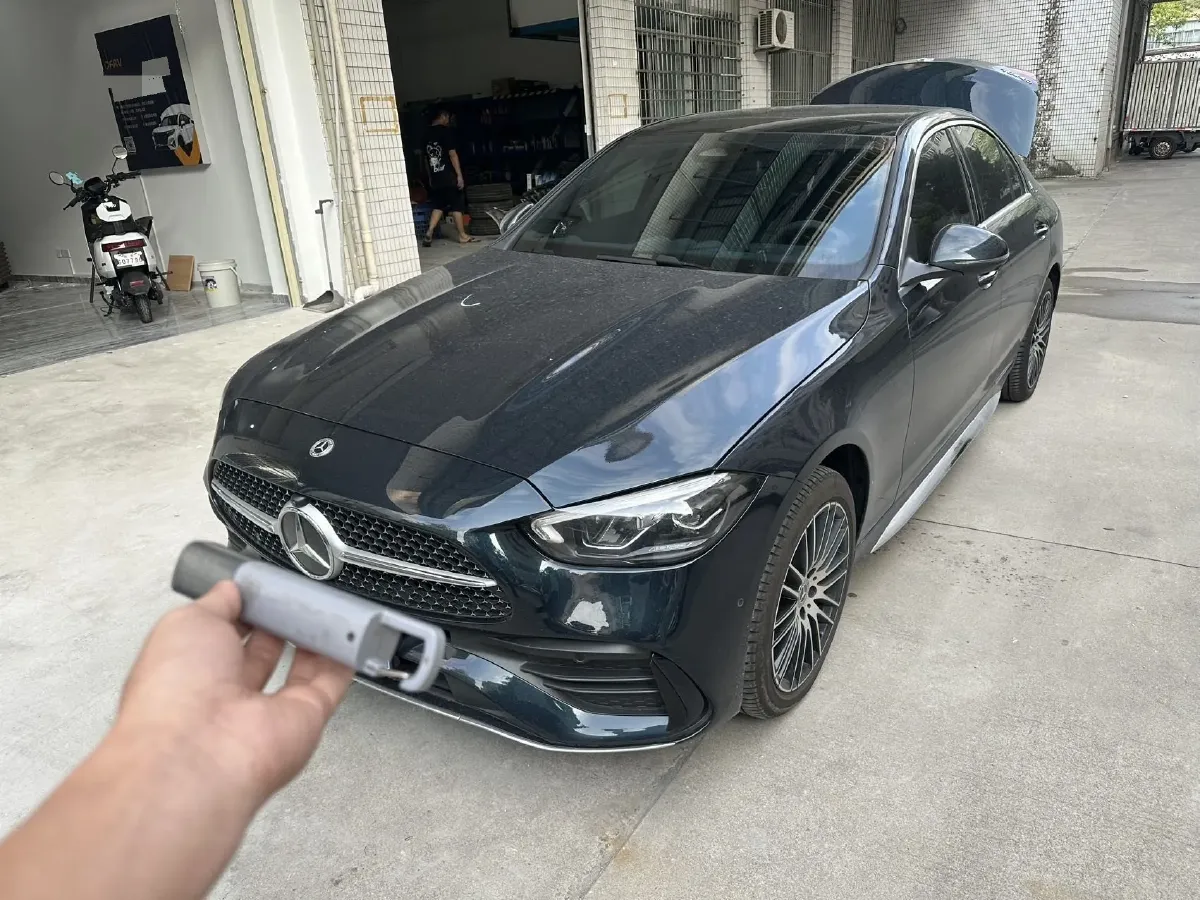 2025 Mercedes-Benz C Class 1.5T 204HP L4 9AT,autocango,china used car exporter,china ev exporter,chinese used car exporter,chinese used ev exporter