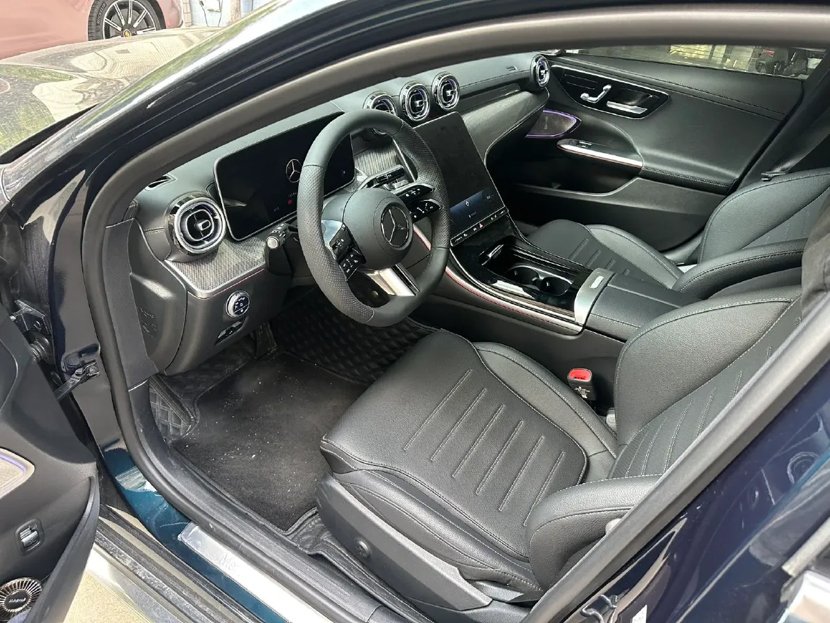 2025 Mercedes-Benz C Class 1.5T 204HP L4 9AT,autocango,china used car exporter,china ev exporter,chinese used car exporter,chinese used ev exporter