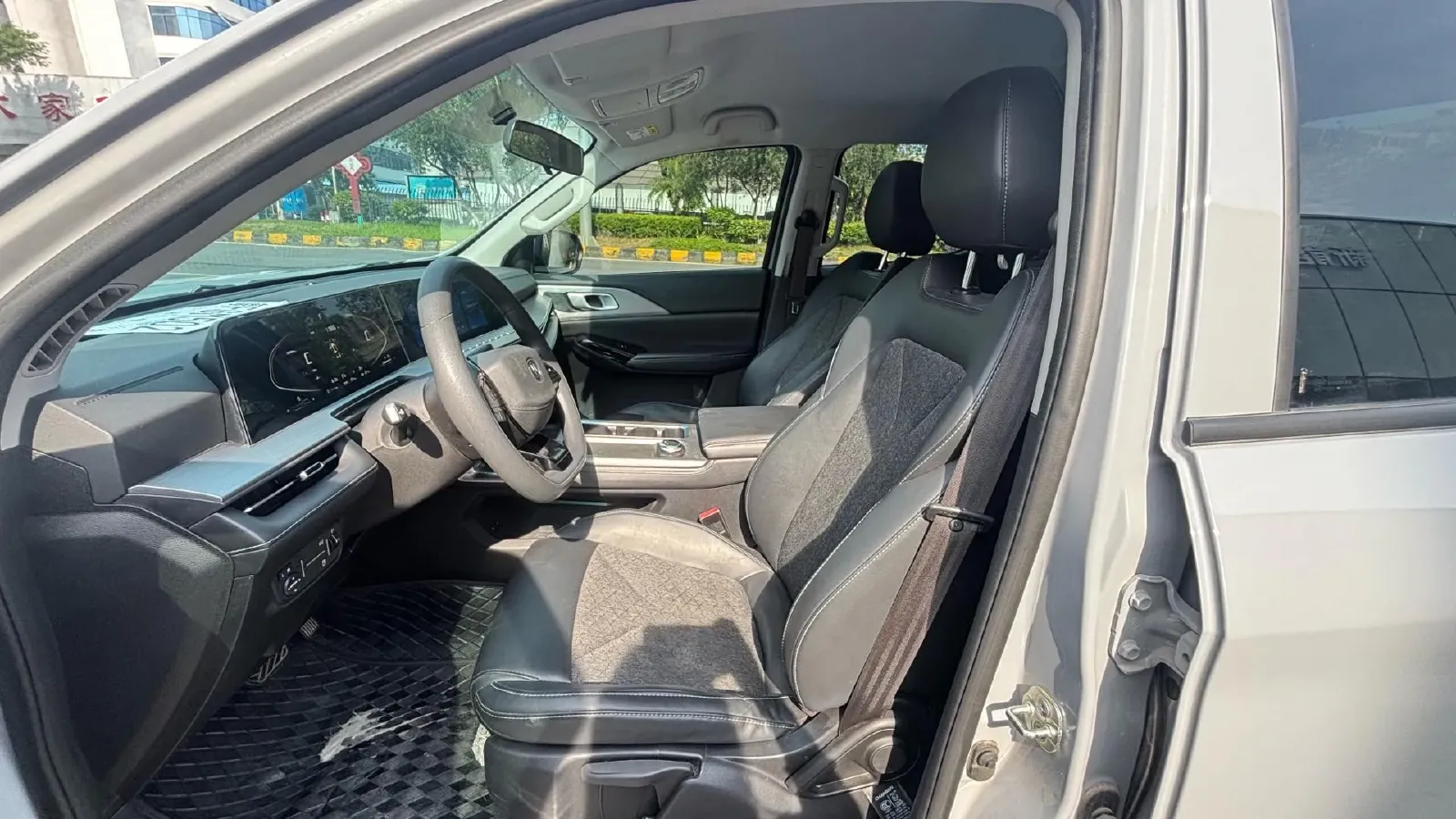 2024 ChangAn Kaicene RuiXing EM60 BEV 41.86KWH,autocango,china used car exporter,china ev exporter,chinese used car exporter,chinese used ev exporter