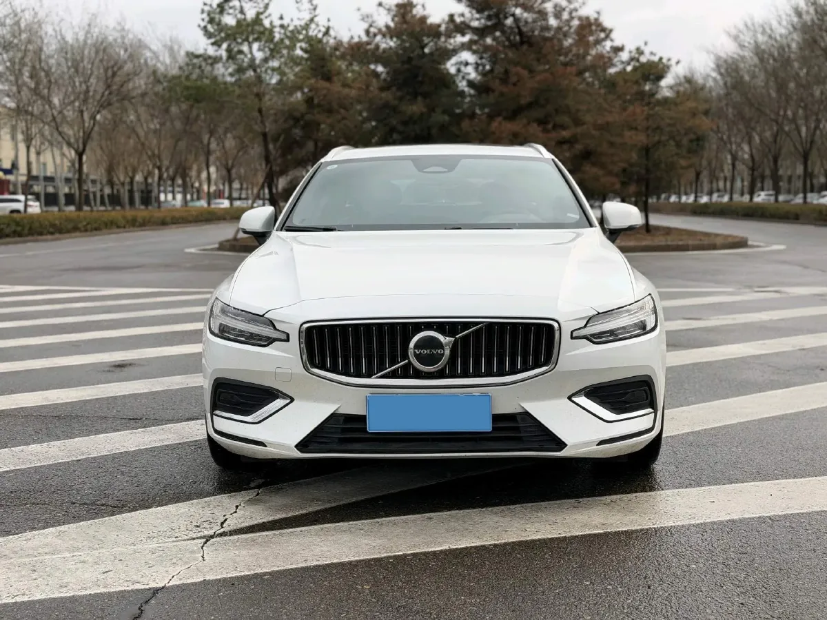 2024 Ford TransitT8 2.3T 174HP L4 8AT,autocango,china used car exporter,china ev exporter,chinese used car exporter,chinese used ev exporter